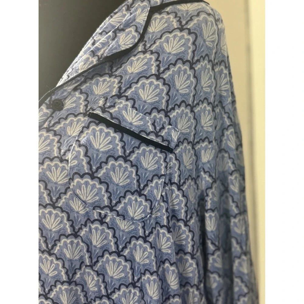 Mary Square Women's Large Blue Shell Print 2 Piece Pajama Set Viscose